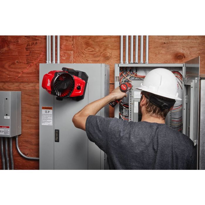 Milwaukee M12 AF-0｜M12 コードレスエアファン｜コンパクト＆パワフル