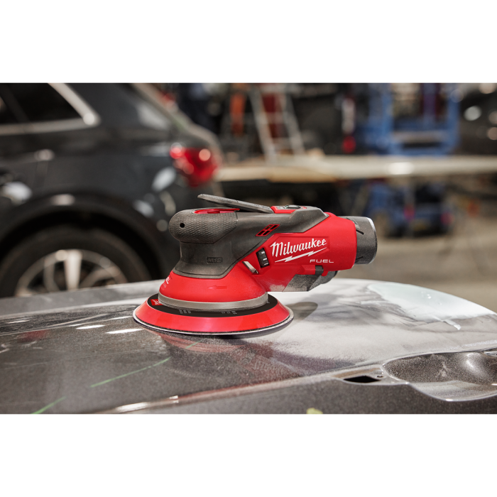 Milwaukee M12 FUEL 5mm オービタルサンダー｜コードレス・高効率研磨 