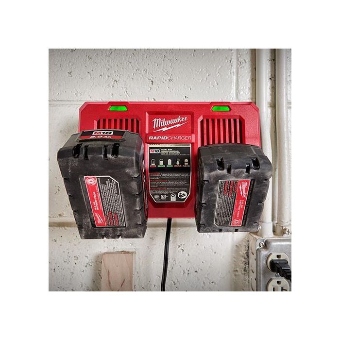 Milwaukee M18 DFC JP｜M18 デュアルベイ急速充電器｜2台同時充電対応 