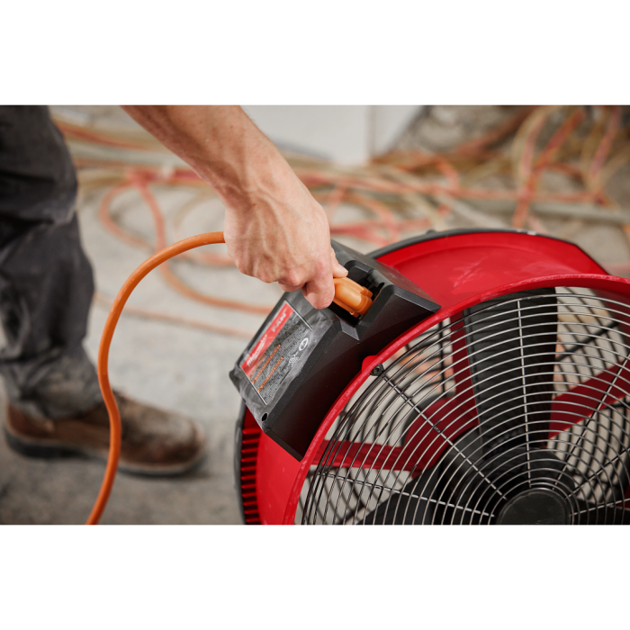 Milwaukee M18 ARFHP-0｜高風量コードレスエアファン｜M18シリーズ現場