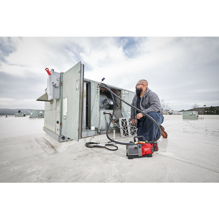 Milwaukee M18 FVP5-0 JP｜充電式真空ポンプ｜5 CFM・最大90分稼働 